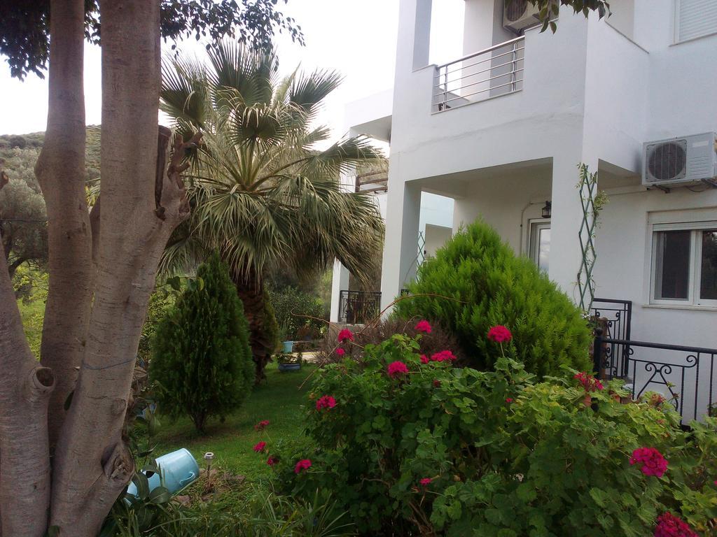 Korfes Apartments Kamilari Buitenkant foto